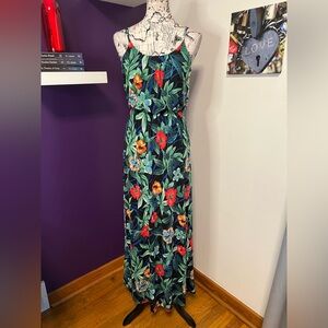 Naif Spaghetti Strap Maxi Sun Dress